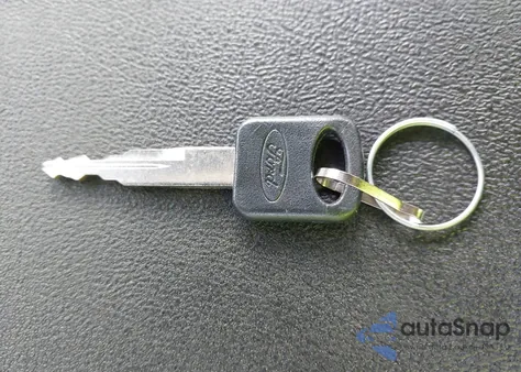 2014 Ford Police Interceptor z USA, uszkodzony, nr VIN 1FAHP2L87EG185888